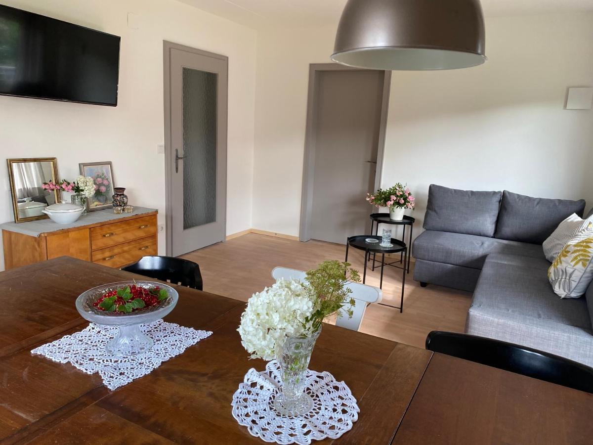 Mader Wohnung Erdgeschoss Mit 3 Schlafzimmer In Ruhiger Gegend מראה חיצוני תמונה